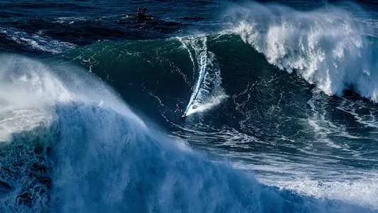 Image Una ola de treinta metros (100 Foot Wave) 5